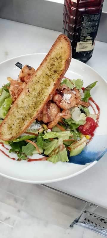 Chicken Skewer Salad